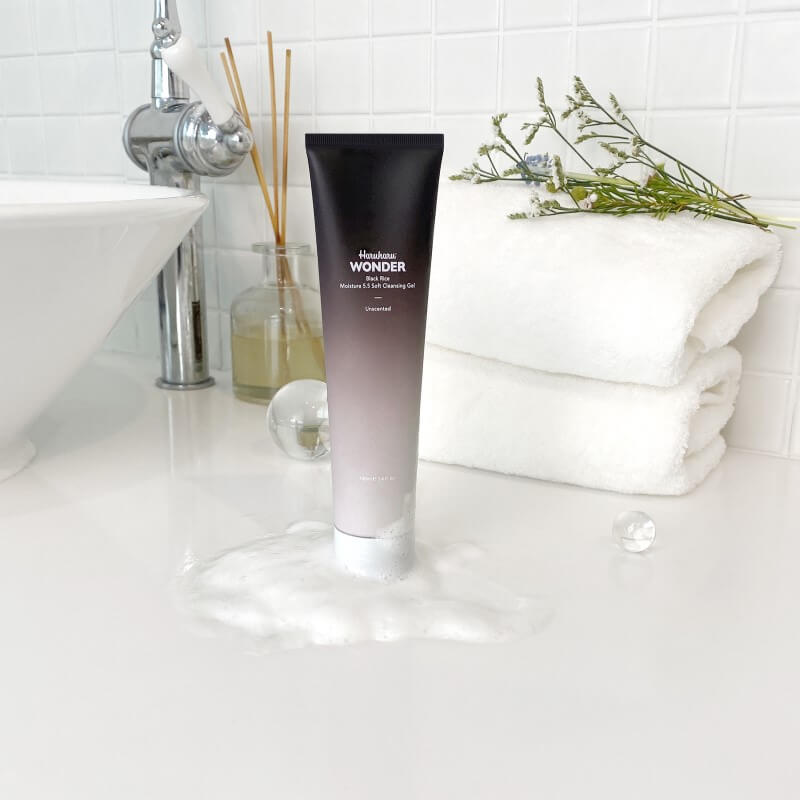 Haruharu wonder Καθαριστικό Προσώπου με Μαύρο Ρύζι Black Rice Moisture 5.5 Soft Cleansing Gel (100 ml)