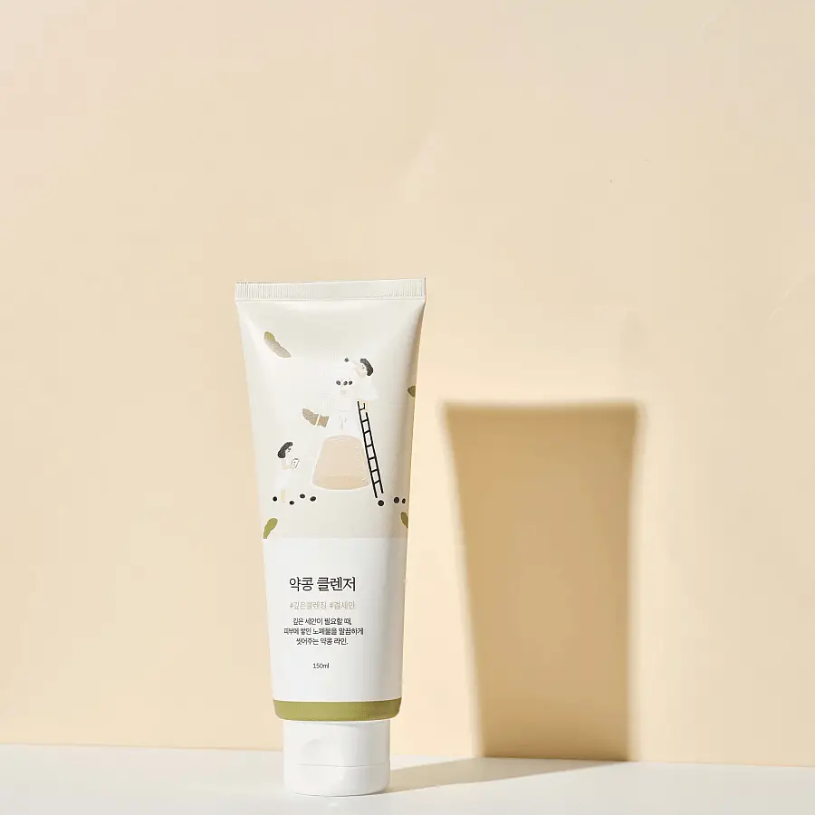 Round Lamb Soybean Nourishing Cleanser - 150 ml